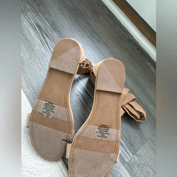NWT Express astray sandals Sz 7 - Picture 2 of 5